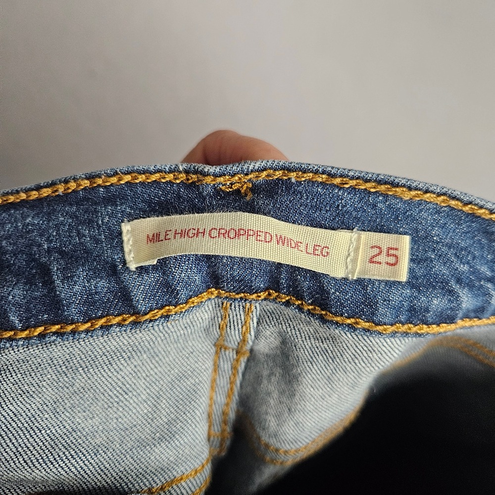 Levis Womens Mile High Cropped‎ Wide Leg Jeans Medium Wash Button Fly 25 W25 L27 - Picture 8 of 12